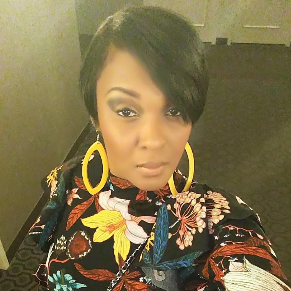 Meet your Posher, Shavesha